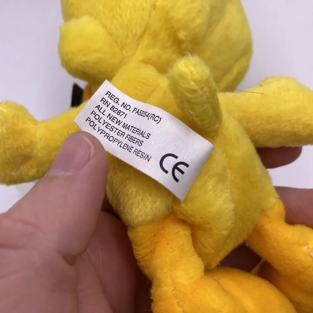 Vintage 1997 Warner Bros Studio Store TWEETY BIRD Bean Bag Plush With Tags 8" - Picture 8 of 9